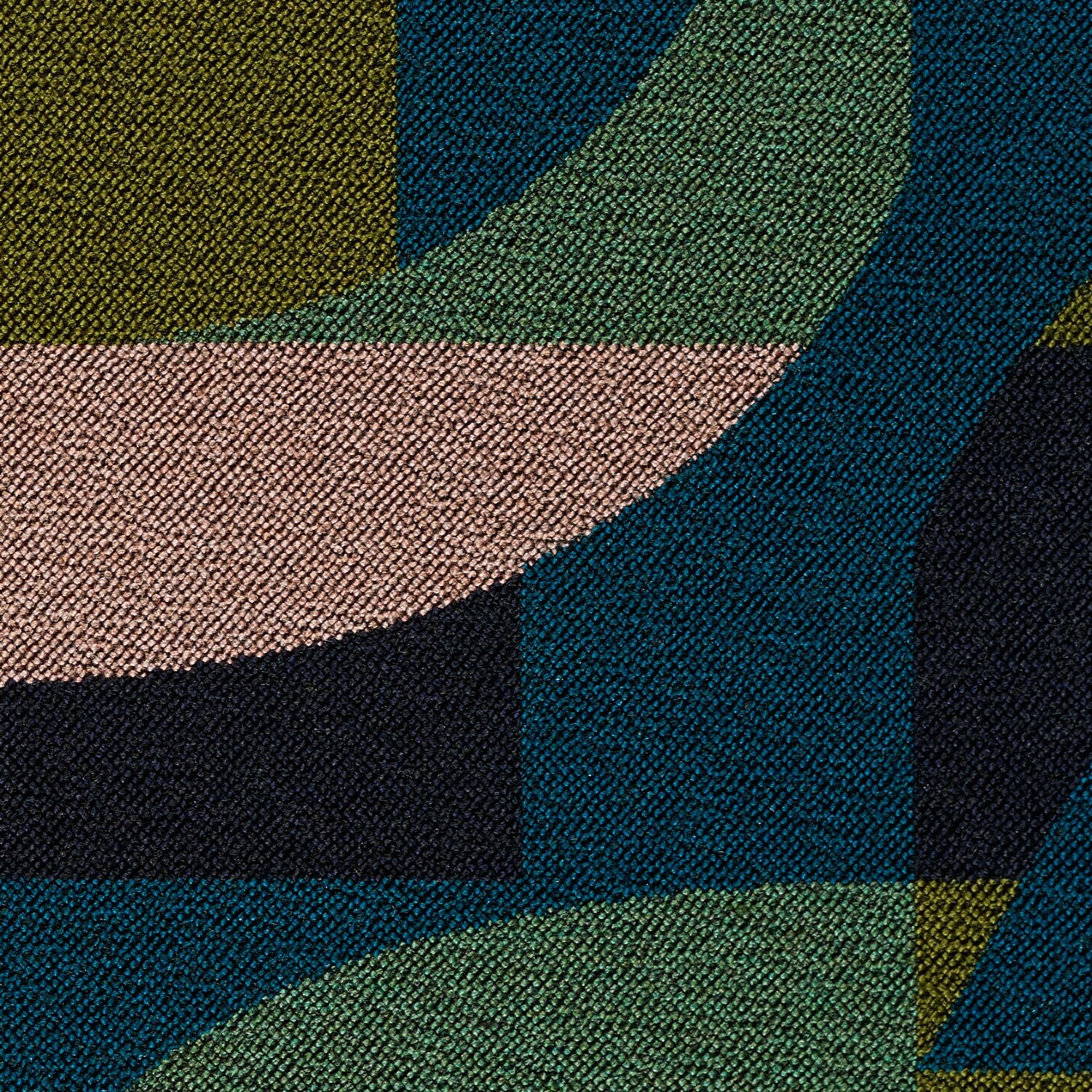 Schema - Dynamic Nature - 4071 - 05